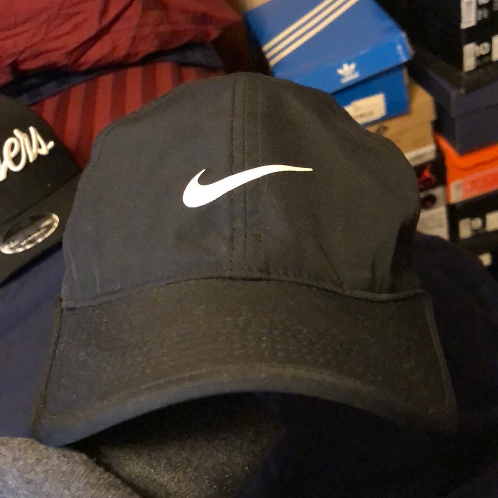 Nike dri fit hat